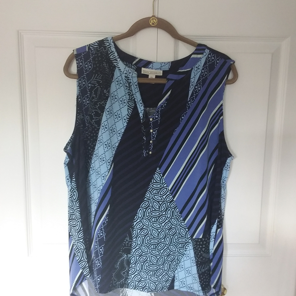 Dana Buchman sleeveless top